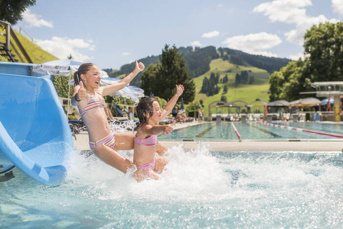 170_2019-07_sportzentrum-gstaad-sommer.jpg