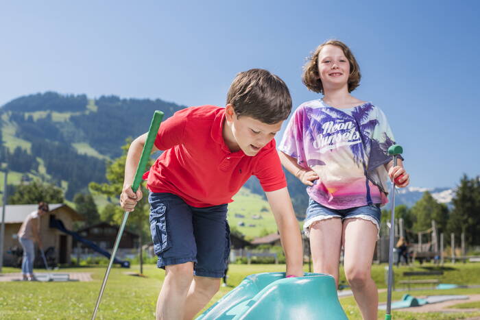 063_2019-07_sportzentrum-gstaad-sommer.jpg